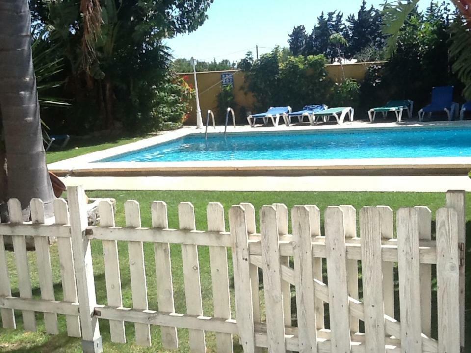 Chalet La Huerta Con Piscina Y Wifi Кониль-де-ла-Фронтера Экстерьер фото