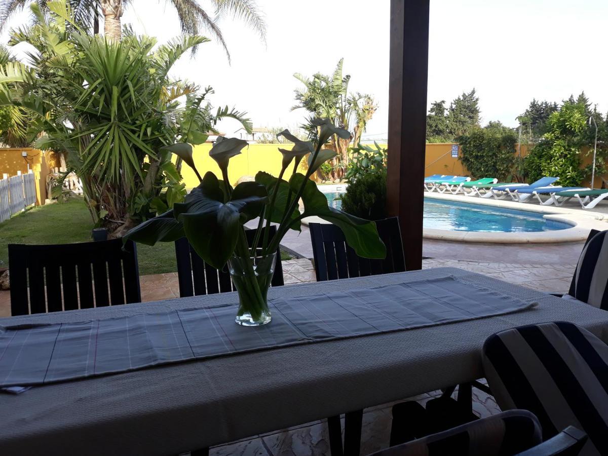 Chalet La Huerta Con Piscina Y Wifi Кониль-де-ла-Фронтера Экстерьер фото